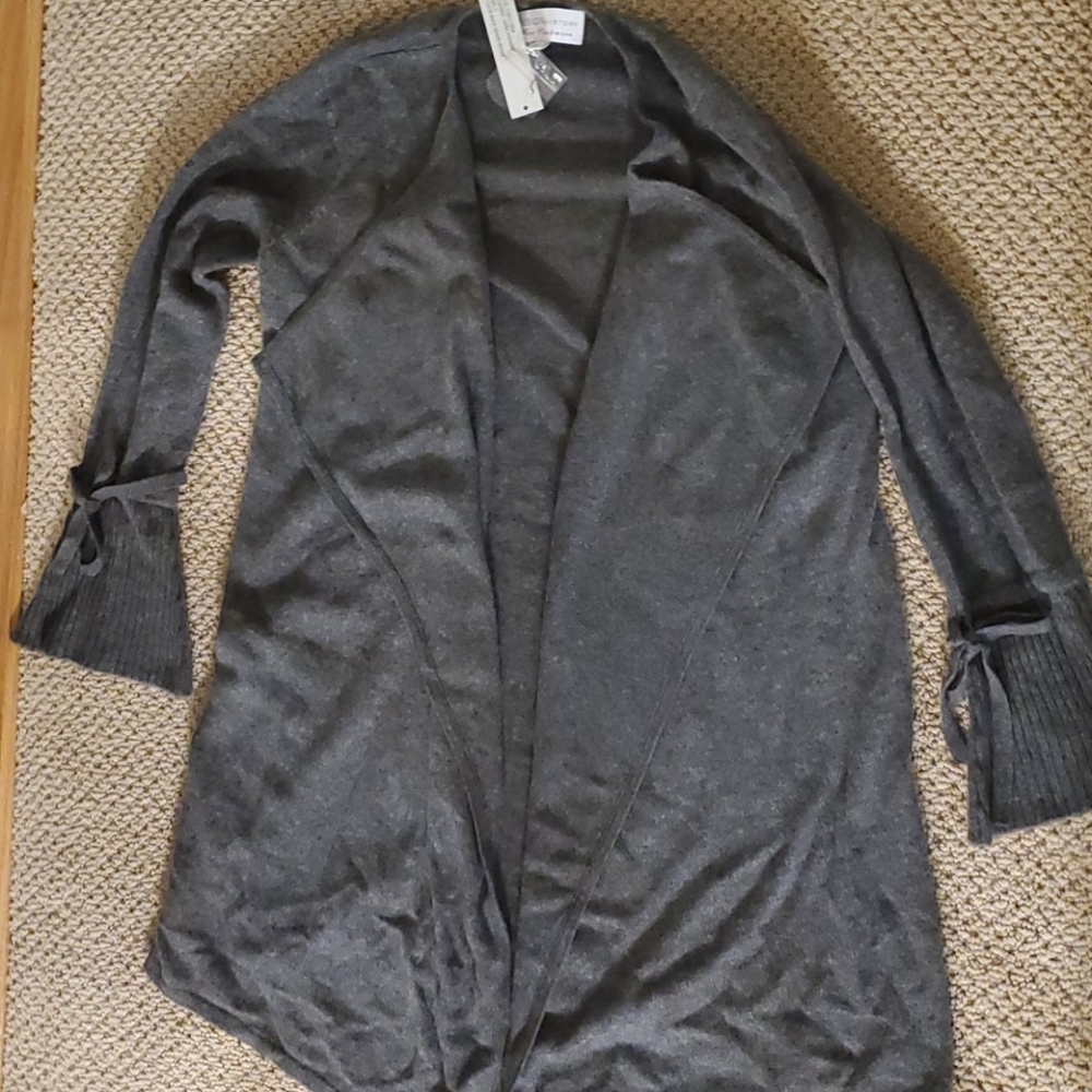 Grey cashmere sweater